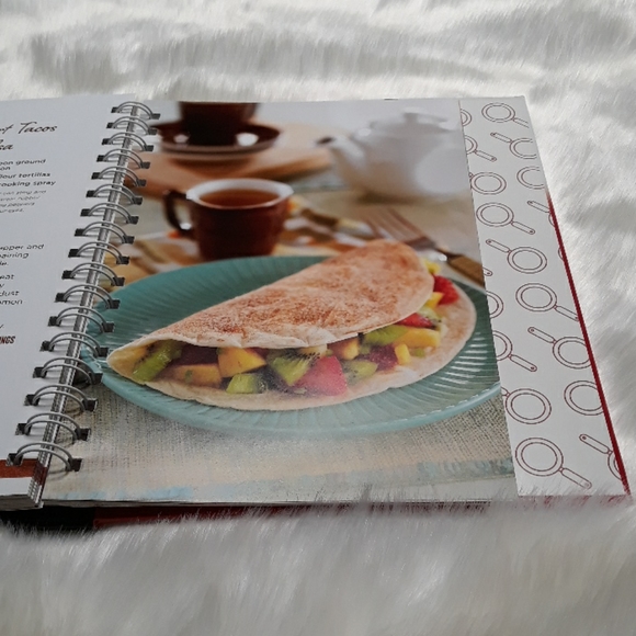 Red Copper Skillet Cook Book NWOT - Picture 4 of 10